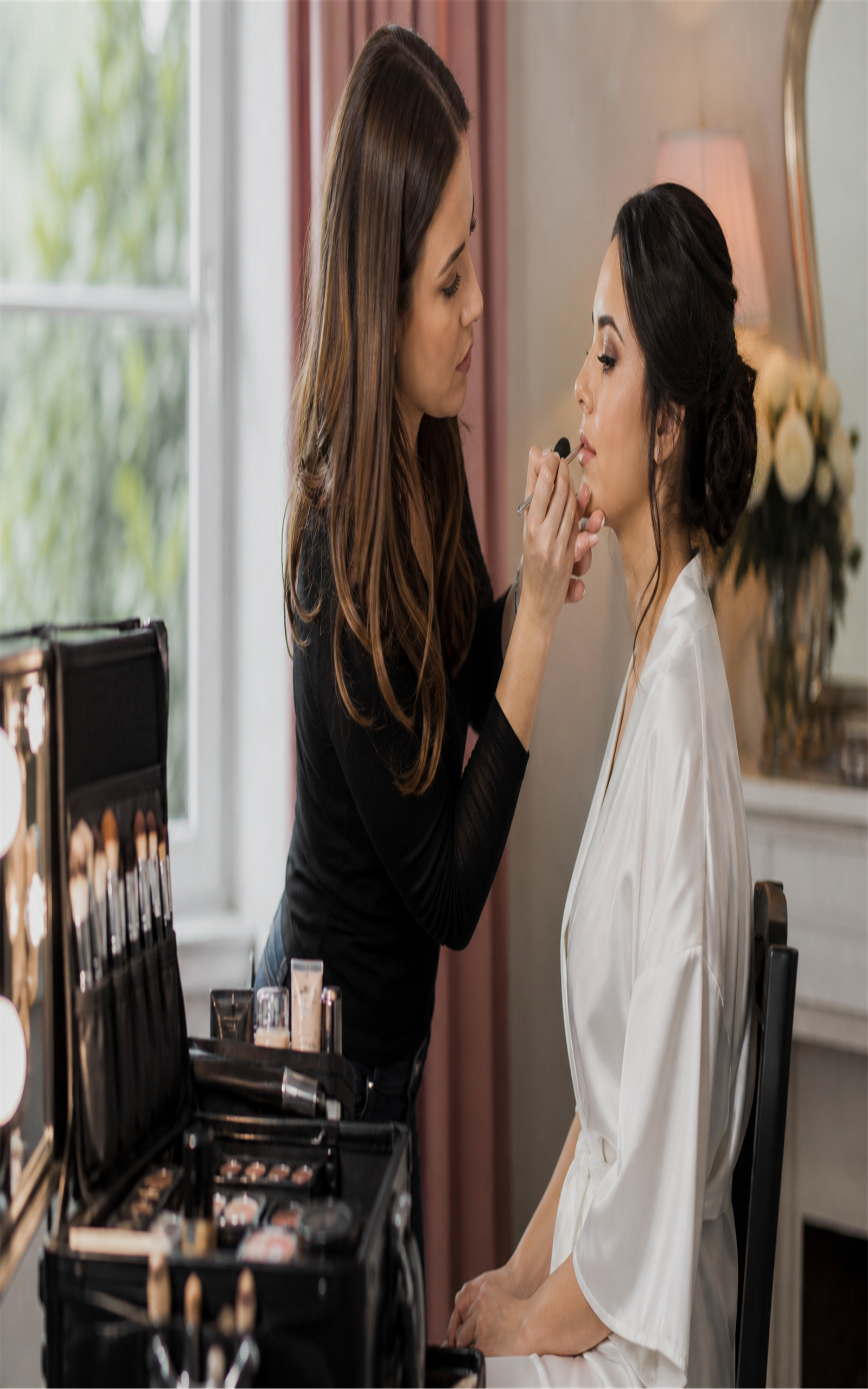 How to Start a Mobile Beauty Business cover